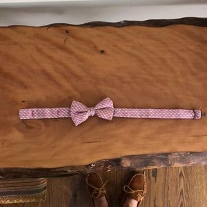 Vineyard Vines clip on bow tie work 2x